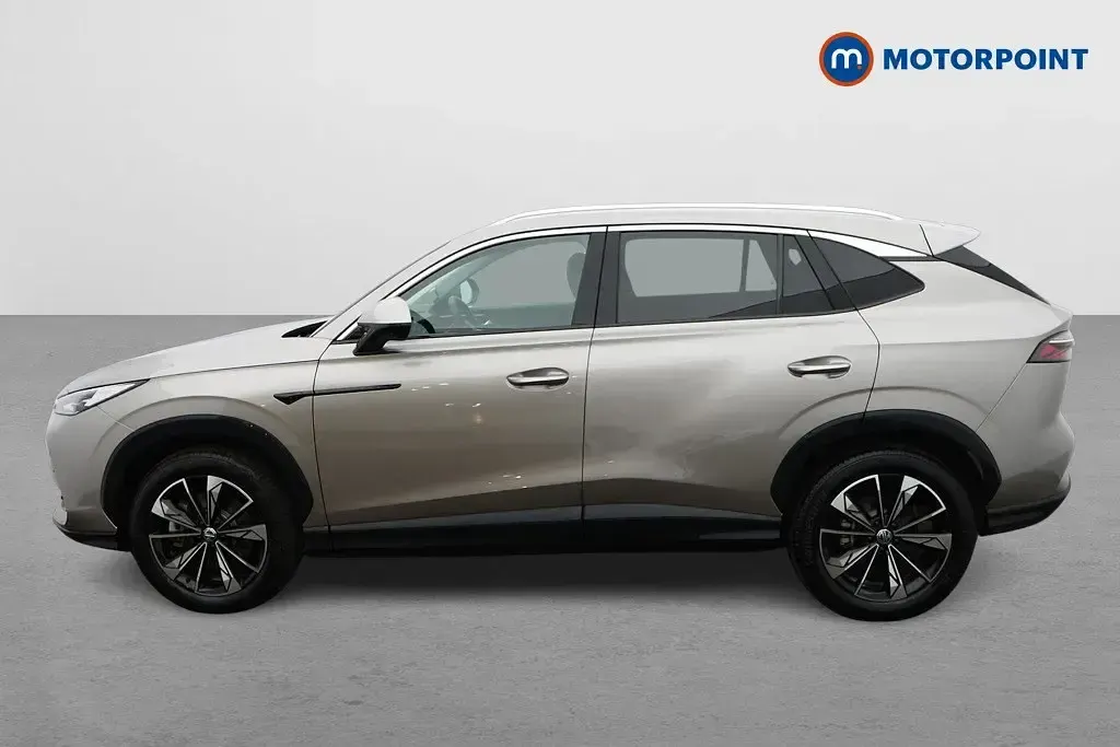 Usado MG HS Trophy 224 HP (164 kW) 2025 Prateado SUV