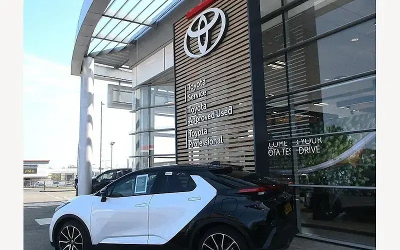 New Toyota Yaris Hybrid Sport 131 HP (96 kW) 2026 Estate