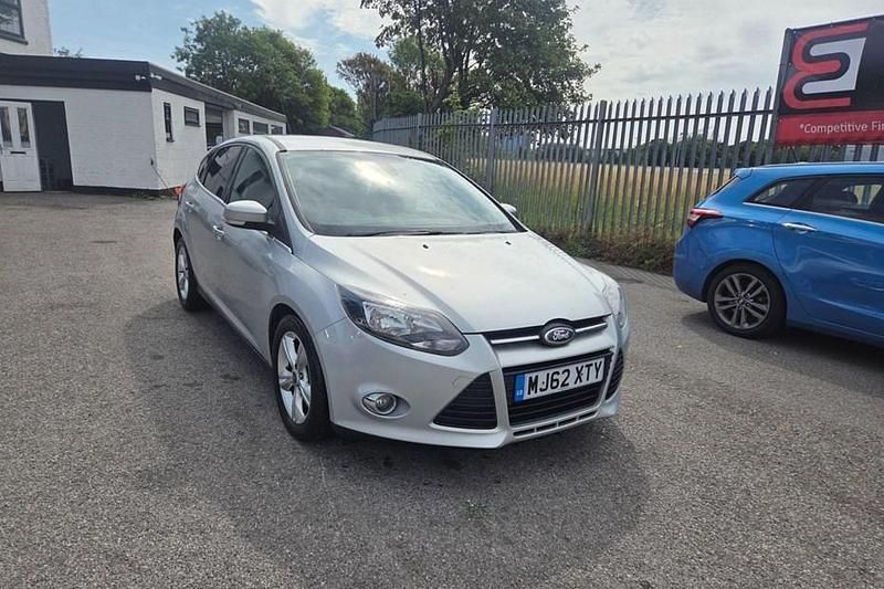 Silver Used 2012 Ford Focus Zetec Hatchback | £3,099 (Fair price) - Image 1/1
