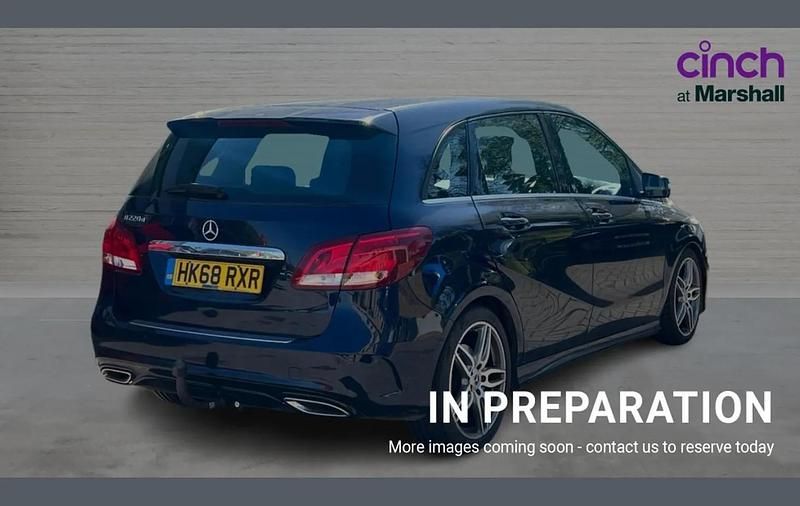Used Mercedes B220 Executive 174 HP (127 kW) 2018 Blue MPV