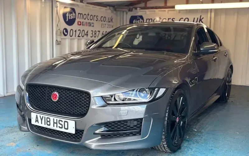 Używany Jaguar XE Ingenium 200 KM (147 kW) 2018 Sedan/Limuzyna