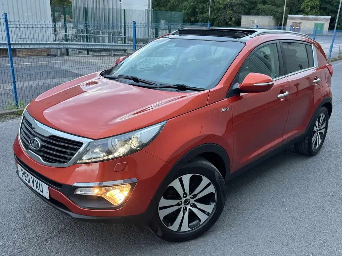 Used Kia Sportage 134 HP (98 kW) 2011 Orange SUV
