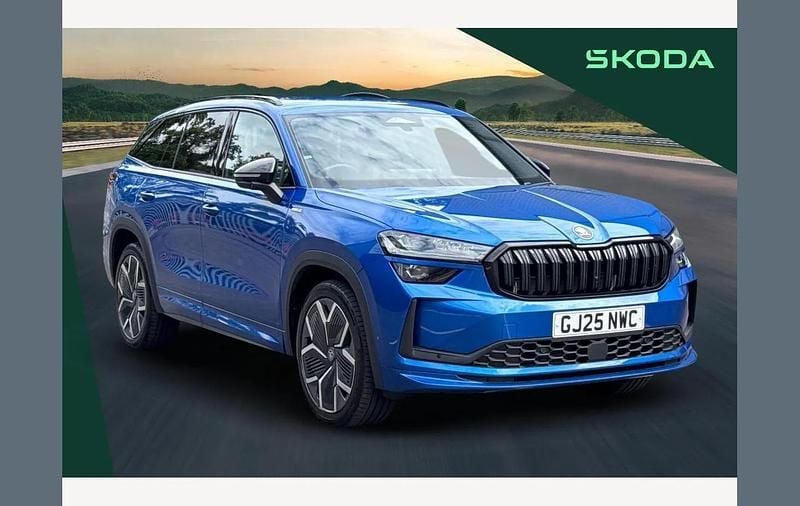 Race blue Used 2025 Skoda Kodiaq SportLine SUV | £35,195 (Fair price) - Image 1/2