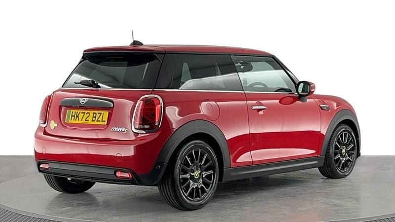 Used Mini Cooper SE Hatch 135 kW (184 HP) 2022 Red Hatchback