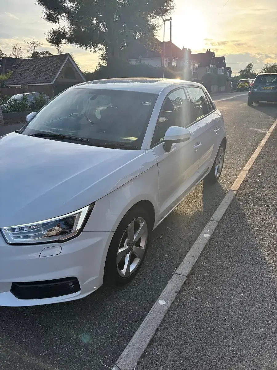 Used Audi A1 Sport 116 HP (85 kW) 2015 White Hatchback