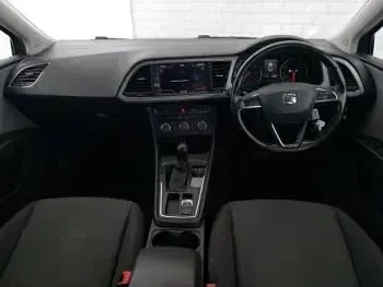 Begagnad Seat Leon SE Dynamic 115 HK (84 kW) 2018 Grå Halvkombi