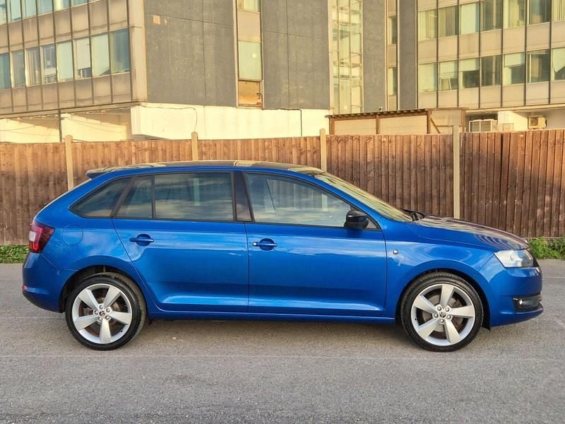 Used Skoda Rapid Sport 105 HP (77 kW) 2015 Blue Hatchback