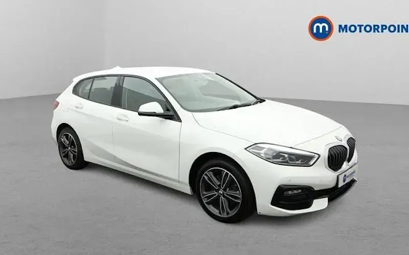 Used BMW 118 Sport Line 136 HP (100 kW) 2023 Hatchback