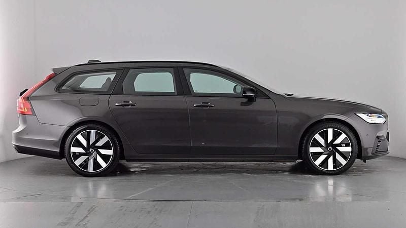 Used Volvo V90 Plus 350 HP (257 kW) 2025 Platinum grey Estate