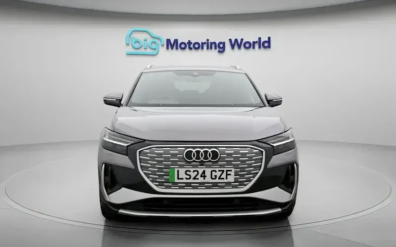 New Audi Q4 e-tron S-Line 210 kW (286 HP) 2026 SUV