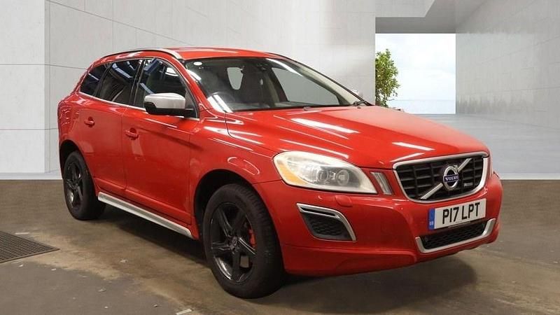 Used Volvo XC60 R-Design 205 HP (150 kW) 2010 Red SUV
