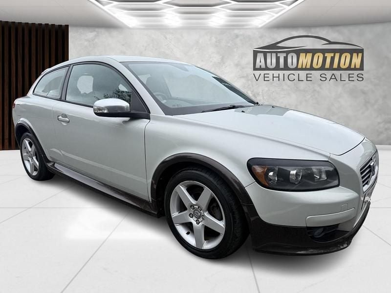 White Used 2008 Volvo C30 R-Design Hatchback | £4,995 (Expensive) - Image 1/4
