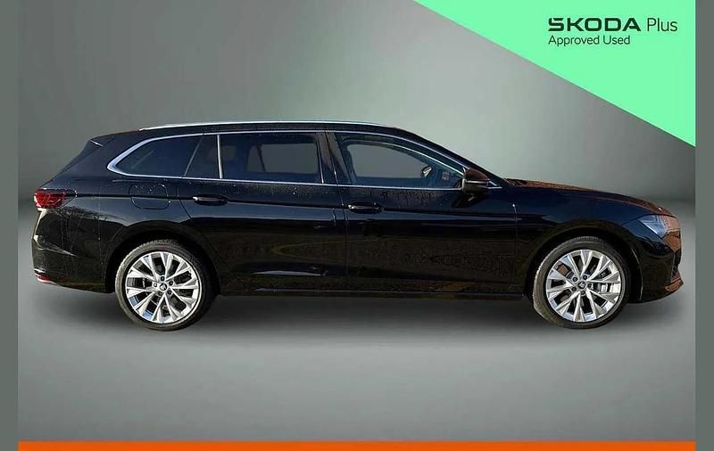 Used Skoda Superb SE L 200 HP (147 kW) 2025 Black Estate