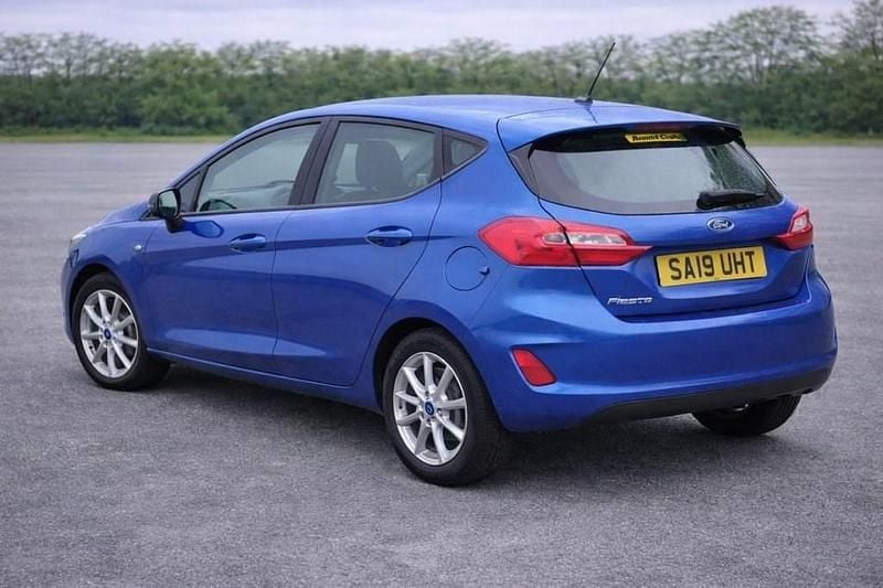 Used Ford Fiesta Zetec 100 HP (73 kW) 2019 Blue Hatchback