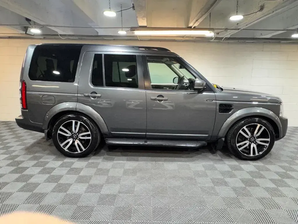 Used Land Rover Discovery HSE Luxury 2015 Grey SUV
