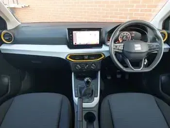 Used Seat Arona SE Technology 95 HP (69 kW) 2023 Grey SUV