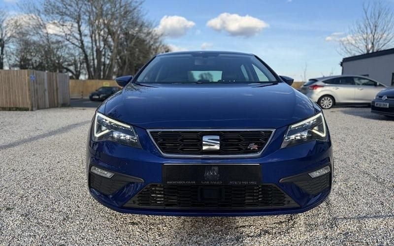 Begagnad Seat Leon FR 184 HK (135 kW) 2018 Halvkombi