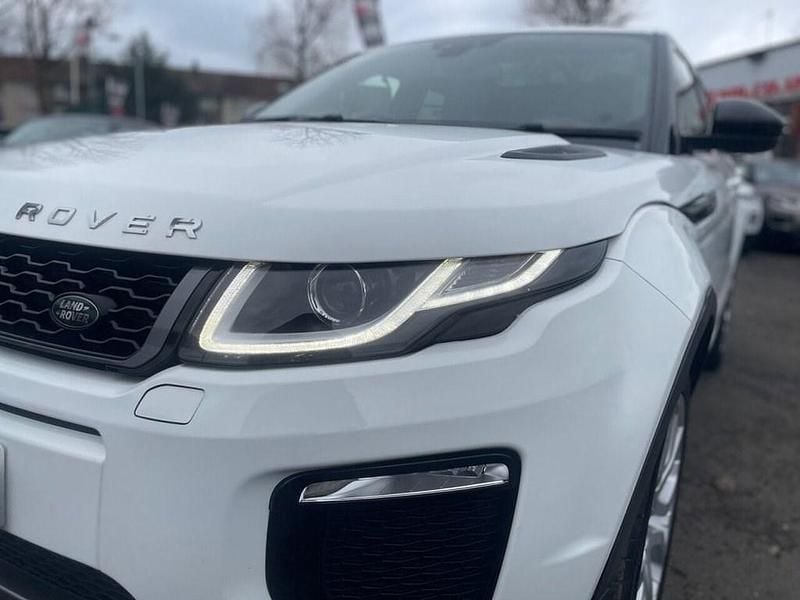 Used Land Rover Range Rover evoque HSE Dynamic 180 HP (132 kW) 2018 White SUV
