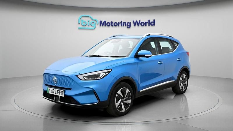 Used MG ZS Trophy 114 kW (156 HP) 2022 Blue SUV