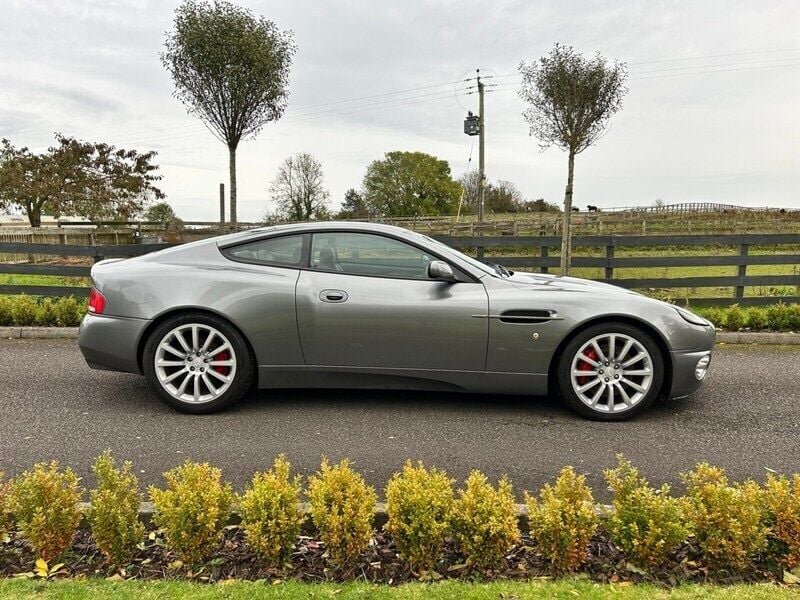 Grey Used 2003 Aston Martin Vanquish Coupe | £52,950 - Image 1/4