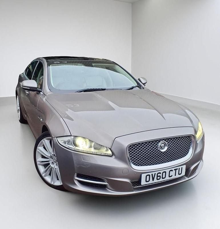 Grey Used 2010 Jaguar XJ Portfolio Sedan | £6,995 (Fair price) - Image 1/4