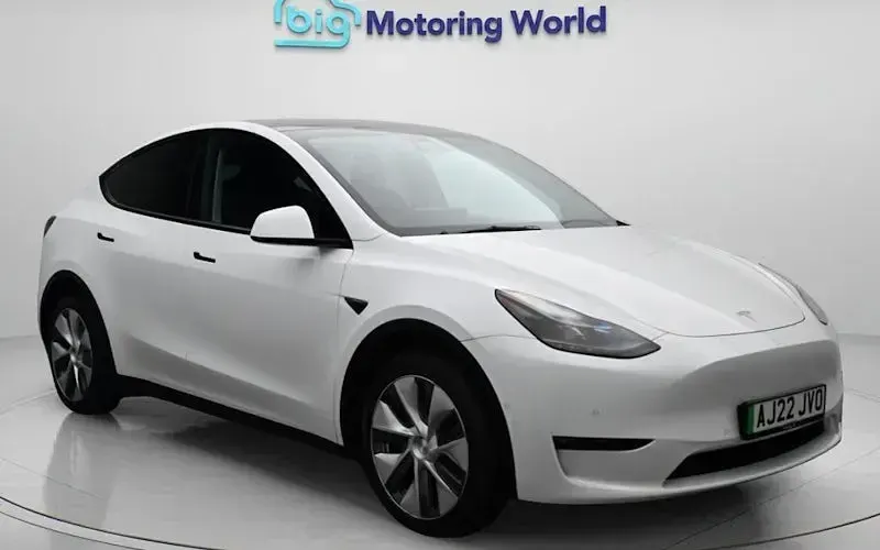 Used Tesla Model Y Long Range AWD 378 kW (514 HP) 2022 SUV