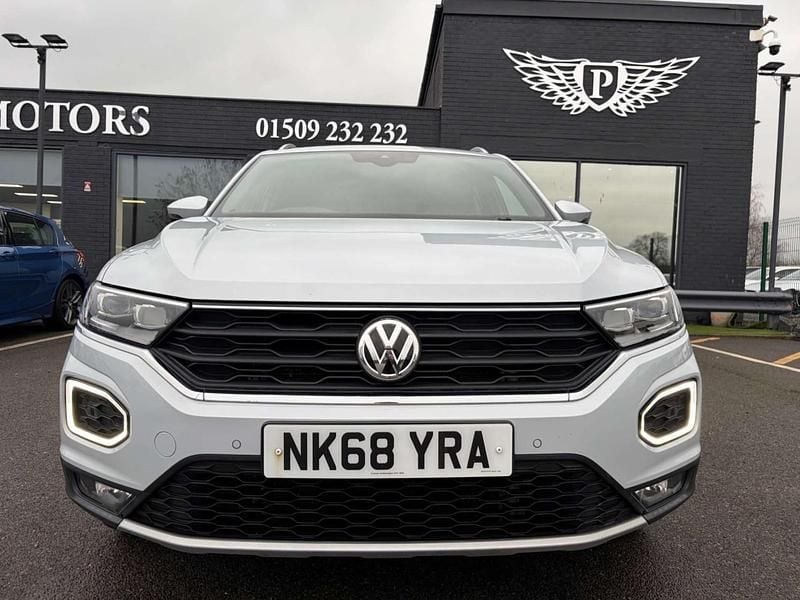 Used VW T-Roc SEL 188 HP (138 kW) 2018 Silver SUV