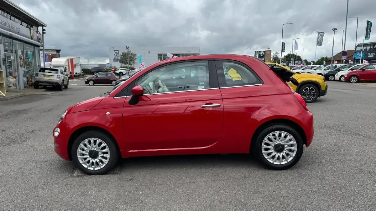 Used Fiat 500C S 70 HP (51 kW) 2025 Red Cabriolet