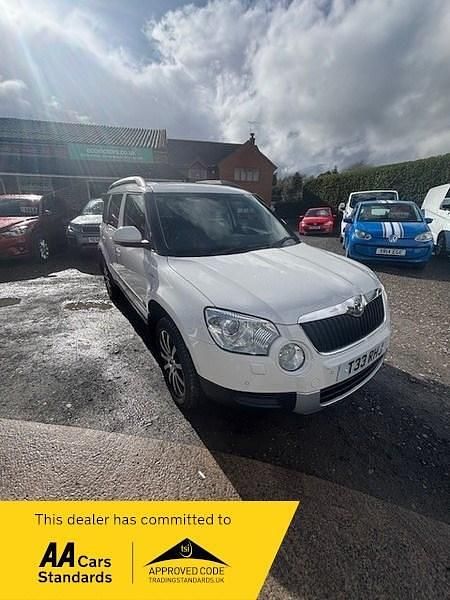 Used Skoda Yeti LAURIN & KLEMENT 170 HP (125 kW) 2013 White SUV