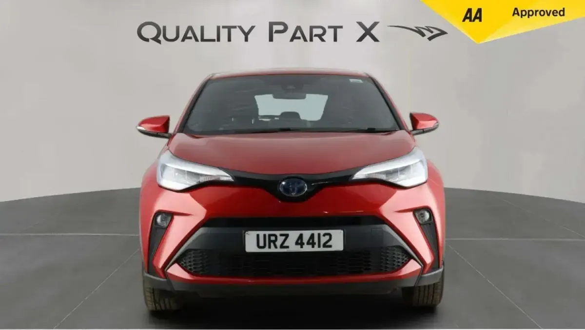 Usado Toyota C-HR 122 HP (89 kW) 2023 Vermelho SUV