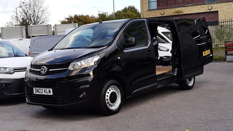 Black Used 2022 Vauxhall Vivaro Van | £11,995 (Fair price) - Image 1/4