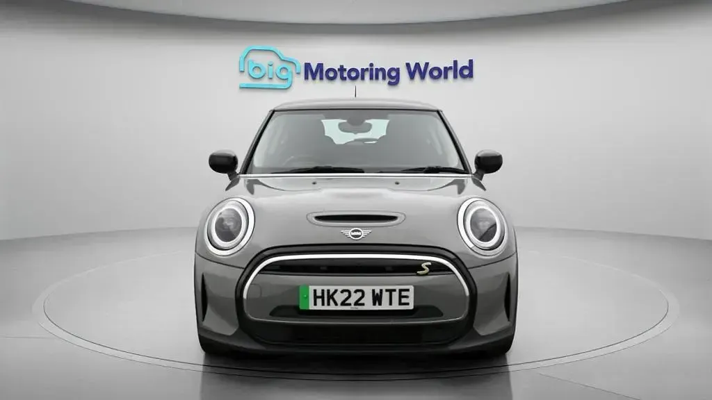 Used Mini Cooper SE Hatch 135 kW (184 HP) 2022 Hatchback