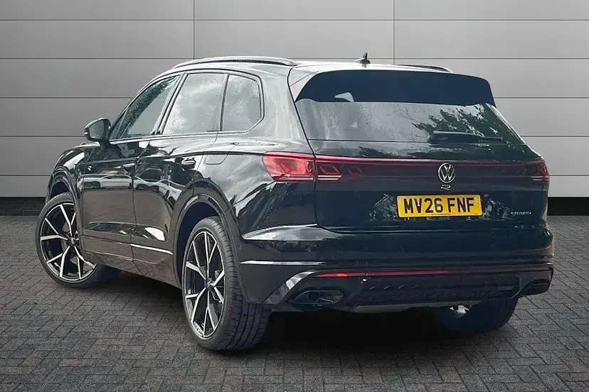 New VW Touareg R 462 HP (339 kW) 2026 Grenadilla black SUV