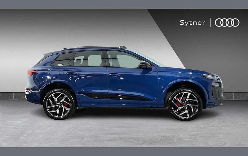 Used Audi Q6 e-tron Advanced 284 kW (387 HP) 2024 Blue SUV