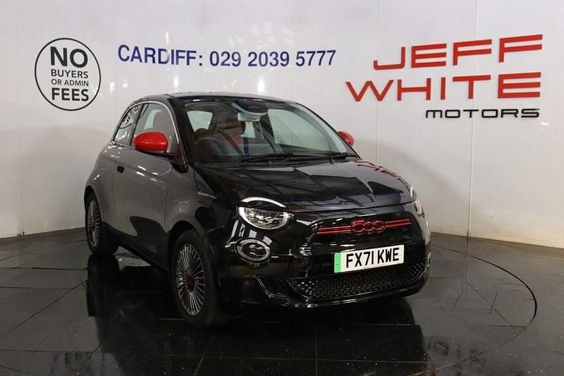 Black Used 2021 Fiat 500e Red Hatchback | £12,488 (Fair price) - Image 1/4