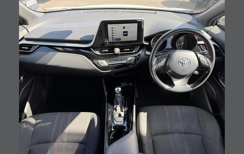 Used Toyota C-HR Sport 120 HP (88 kW) 2022 Other SUV
