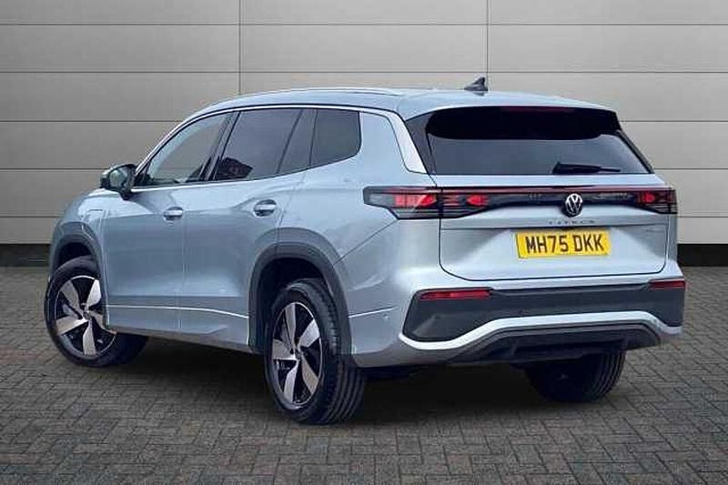 Begagnad VW Tayron Life 204 HK (150 kW) 2026 Silver SUV