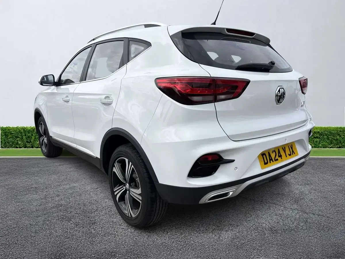 Used MG ZS Excite 2024 White SUV