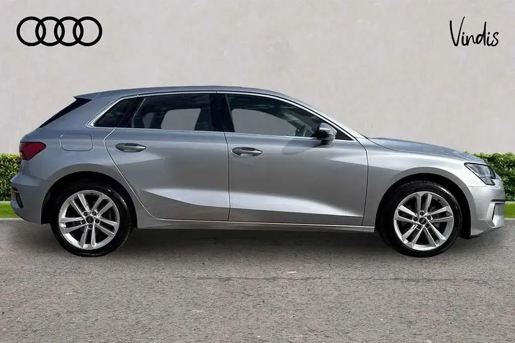 Used Audi A3 Sport 147 HP (108 kW) 2024 Silver Hatchback
