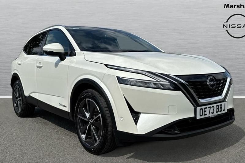 White Used 2023 Nissan Qashqai Tekna SUV | £27,228 (A bit pricey) - Image 1/4