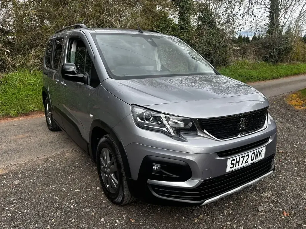 Used Peugeot Rifter Allure 2023 Grey MPV
