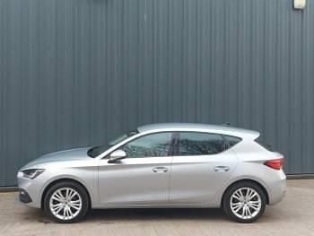 Used Seat Leon SE Dynamic 110 HP (80 kW) 2022 Silver Hatchback