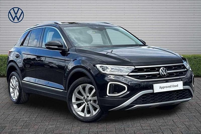 Used VW T-Roc Style 150 HP (110 kW) 2024 Black SUV