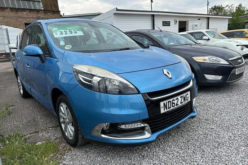 Blue Used 2013 Renault Scénic III Dynamique MPV | £3,395 (Fair price) - Image 1/1