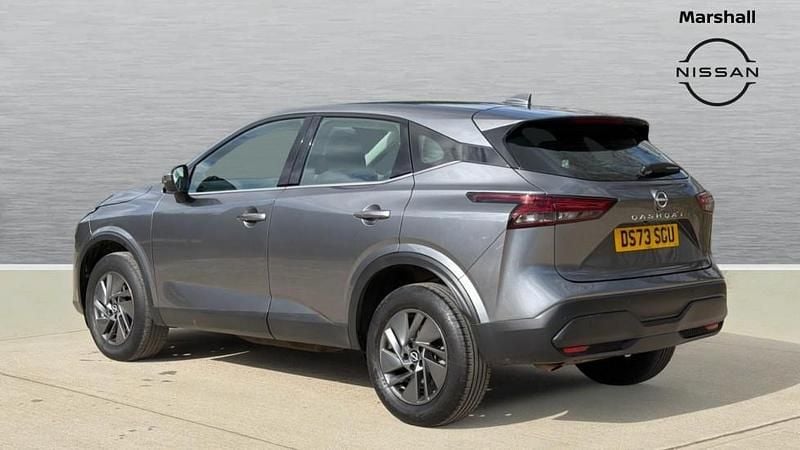 Used Nissan Qashqai Acenta Premium 158 HP (116 kW) 2024 Grey SUV