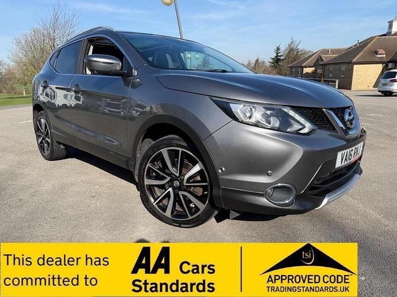 Used Nissan Qashqai Tekna 2016 Grey SUV