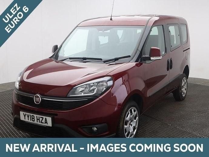 Used Fiat Doblò 95 HP (69 kW) 2018 Red MPV