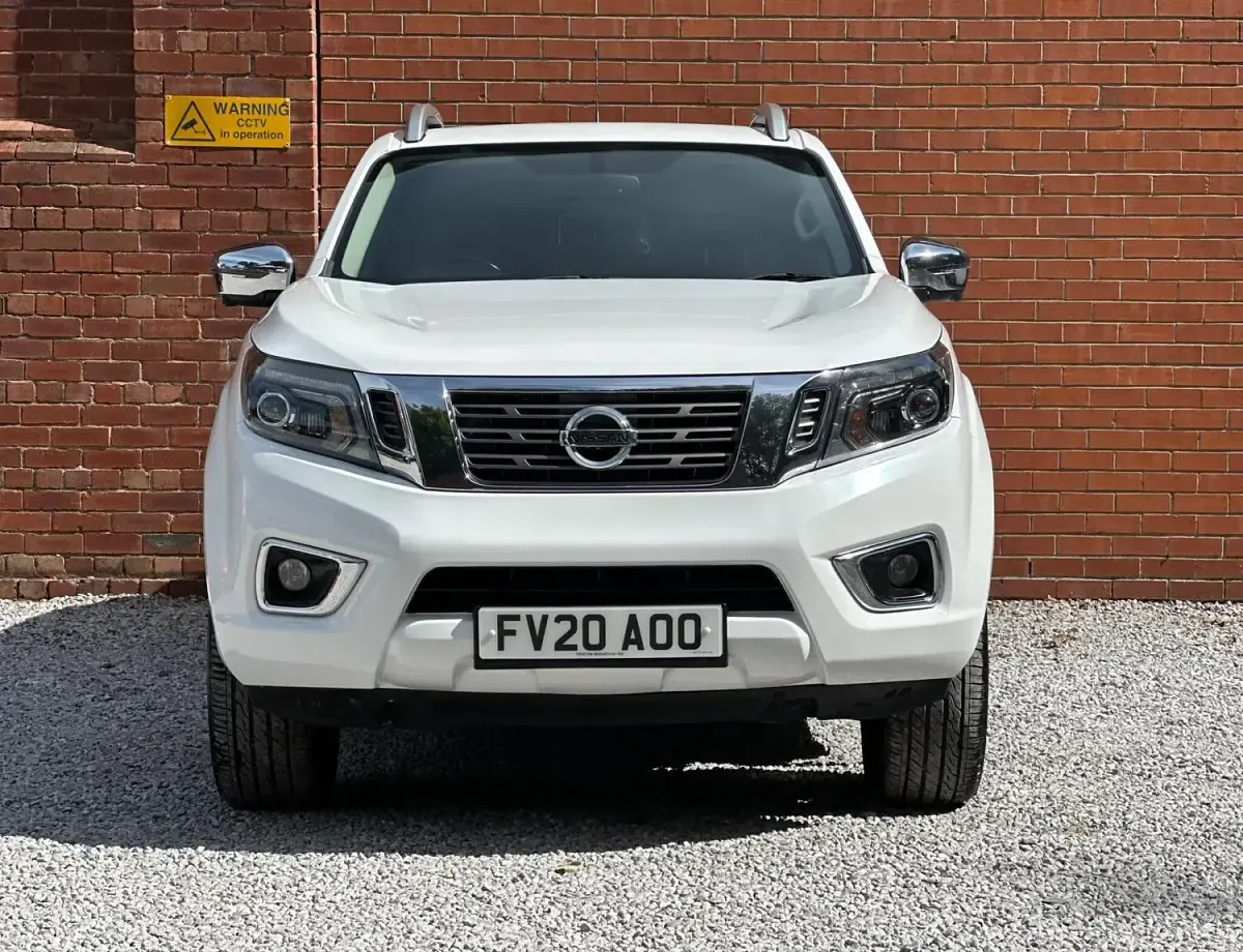Used Nissan Navara Tekna 2020 White Pickup
