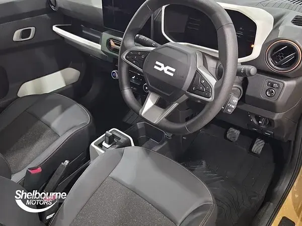 New Dacia Spring Extreme 47 kW (65 HP) 2025 Beige Hatchback