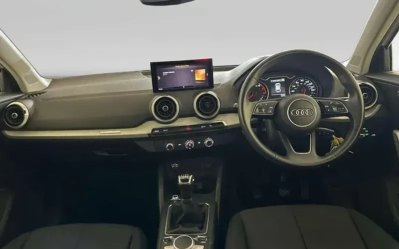 Used Audi Q2 Design 110 HP (80 kW) 2023 SUV